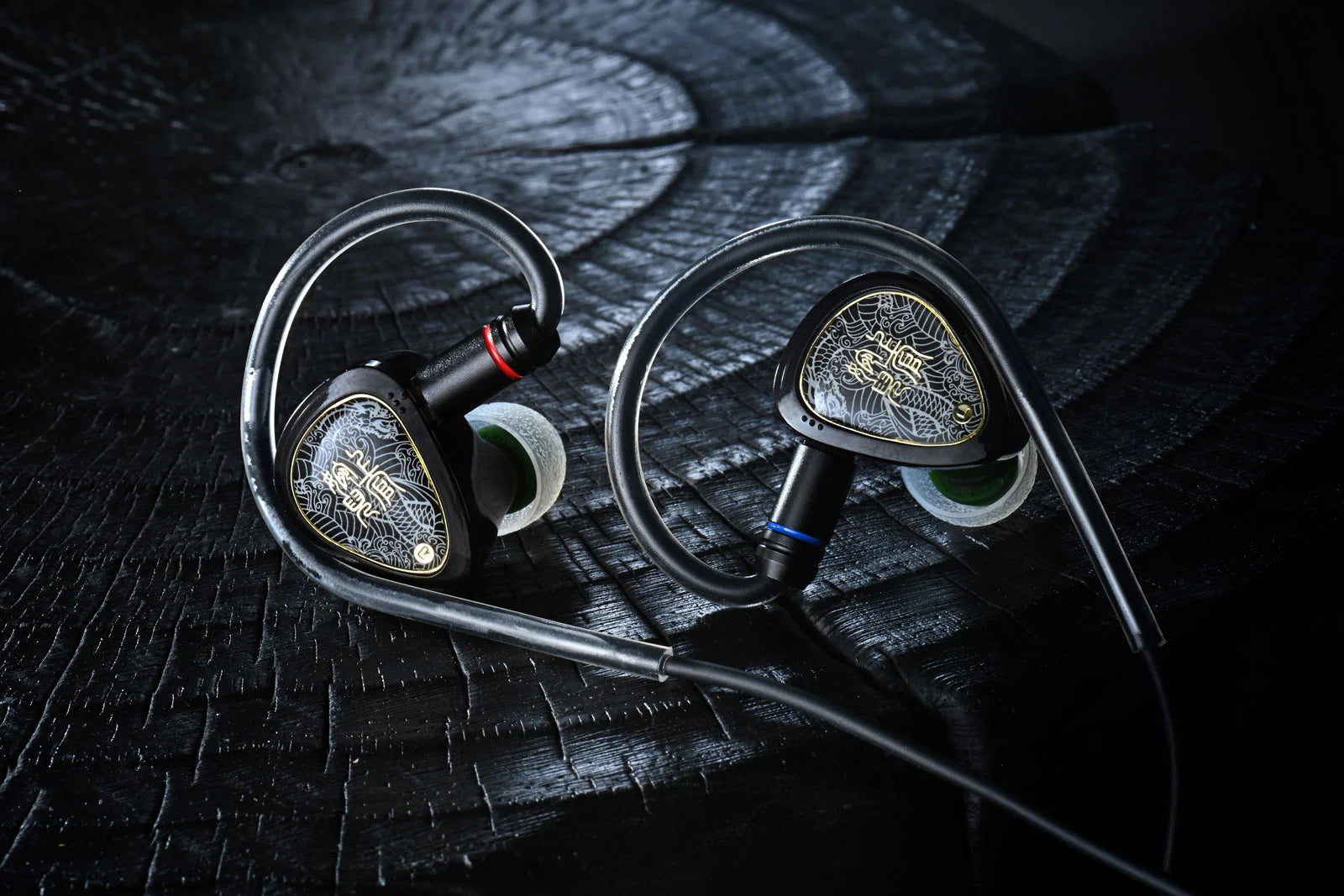 TangZu Waner SG 2 Dynamic Driver IEM Earphone 3.5mm 4.4mm Type-C Plug White Black