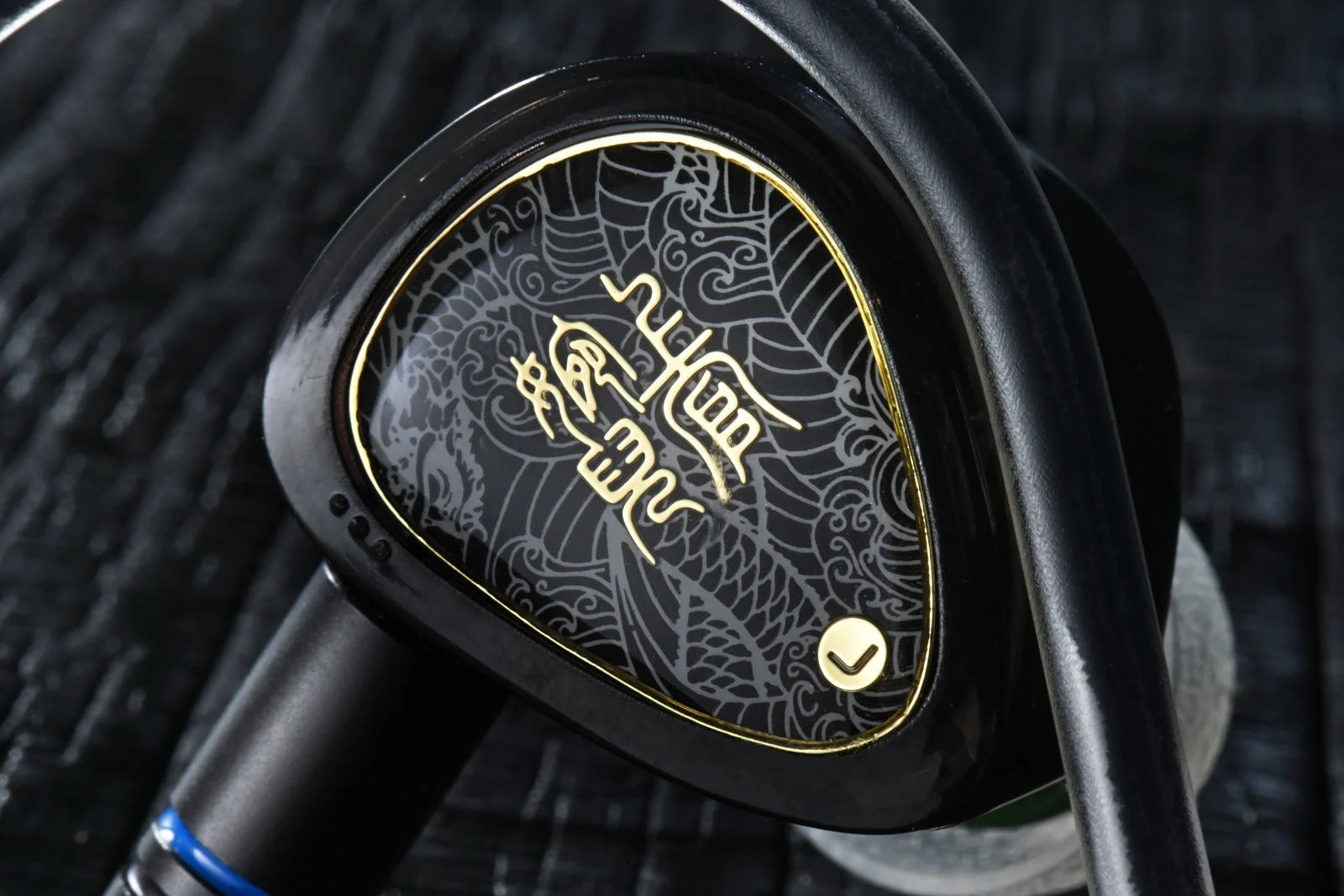 TangZu Waner SG 2 Dynamic Driver IEM Earphone 3.5mm 4.4mm Type-C Plug White Black