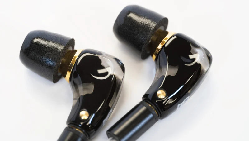 Campfire Audio Axion II Dynamic Driver IEM Earphone with USB-C Plug Silver-Plated Copper Cable Made In USA