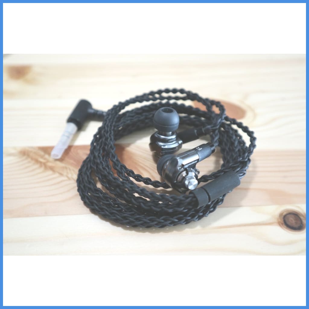 Acoustune Ars132 Ars133 Pentaconn Ear 4-Core Ofc Mixed Copper / Silver-Plated To 2.5Mm 4.4Mm