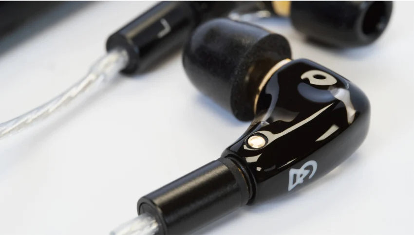 Campfire Audio Axion II Dynamic Driver IEM Earphone with USB-C Plug Silver-Plated Copper Cable Made In USA