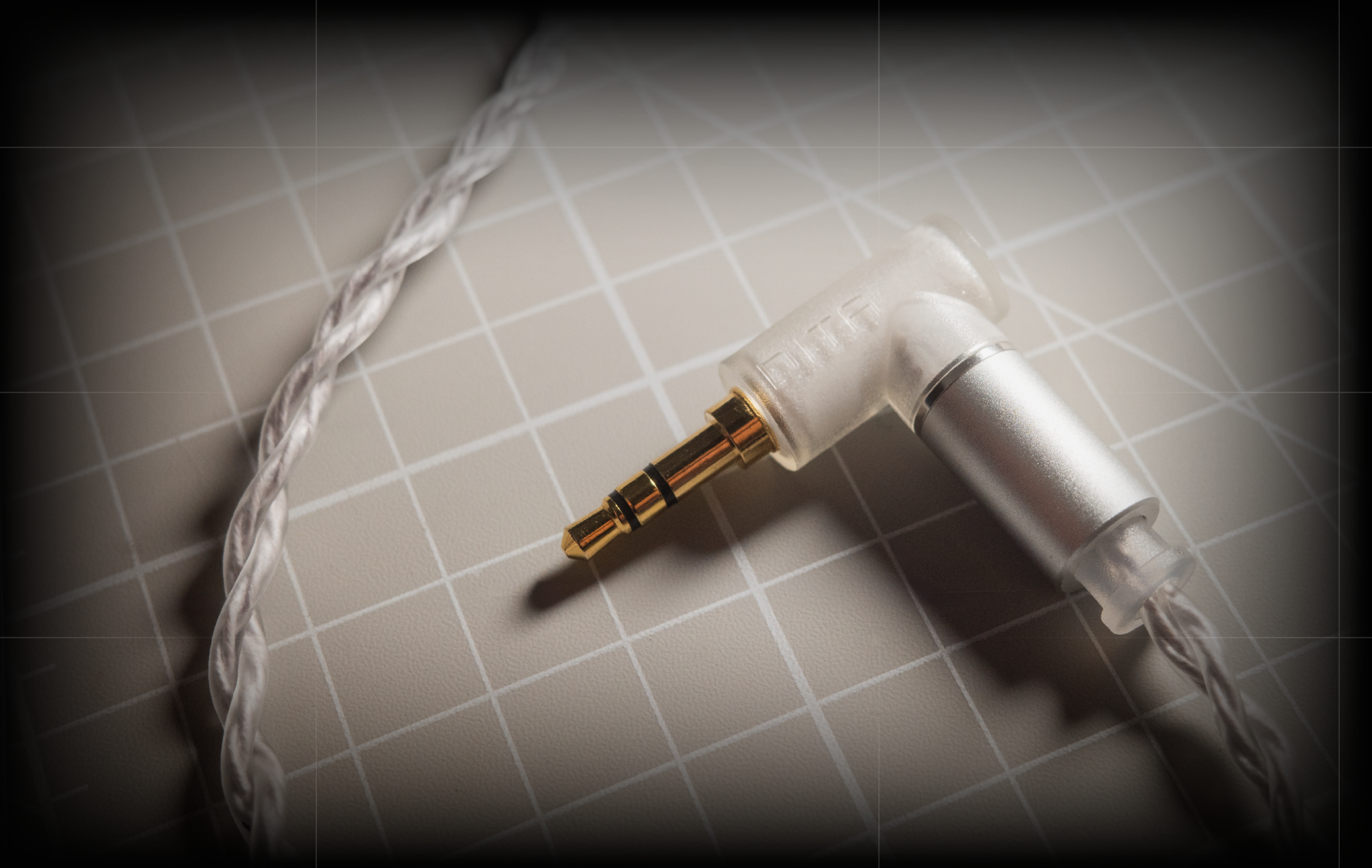 DITA Project M Hybrid IEM In-Ear Monitor Earphone with 3.5mm CM 2-Pin Cable