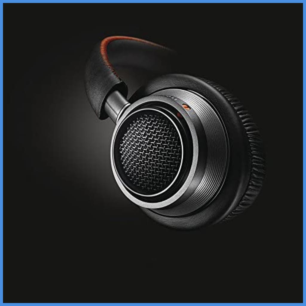 Philips Fidelio L2 Hi-Res Over-Ear Wired Headphone With In-Line Remote Microphone