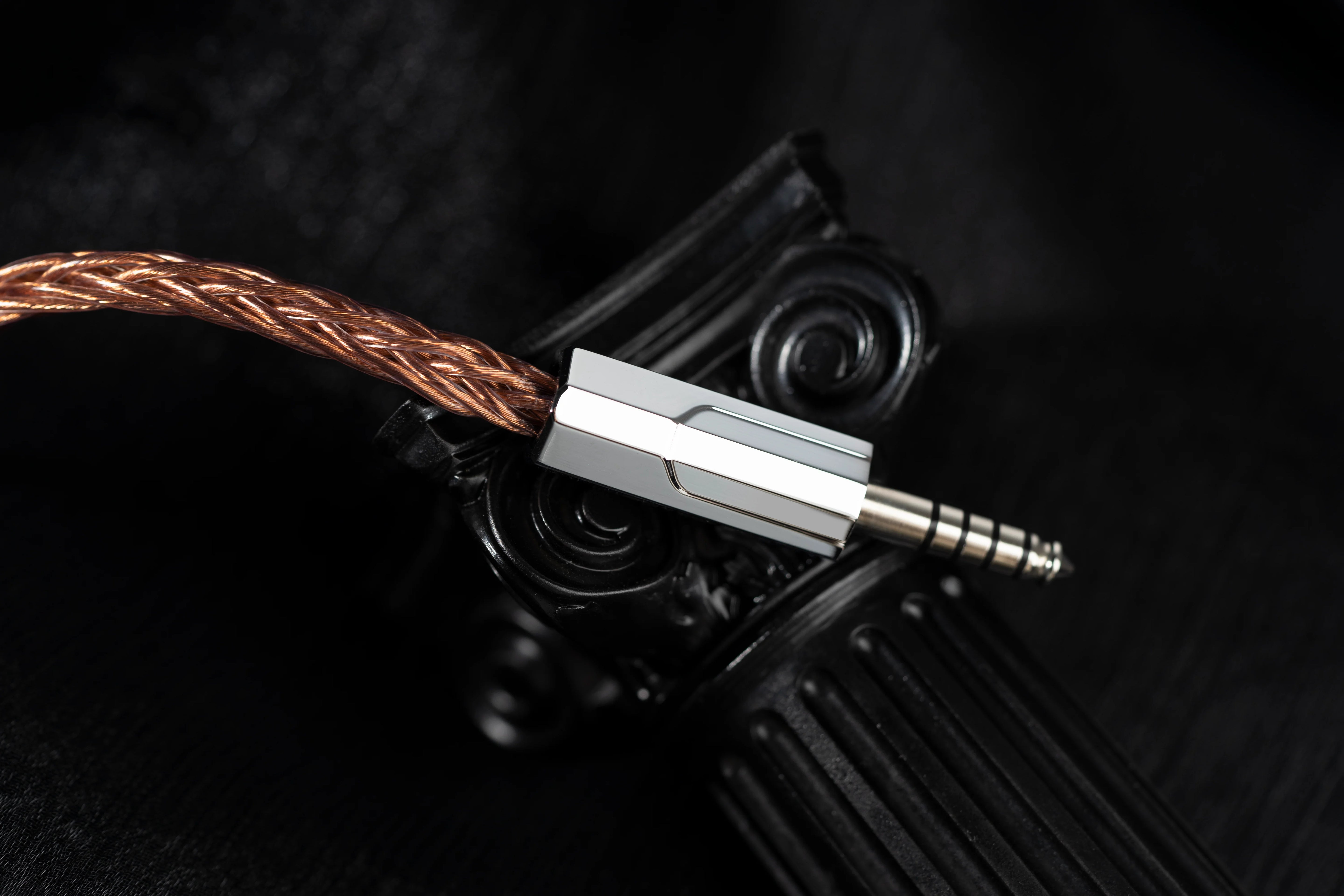 Effect Audio Ares 10 Gold Copper 10-Wire IEM Cable