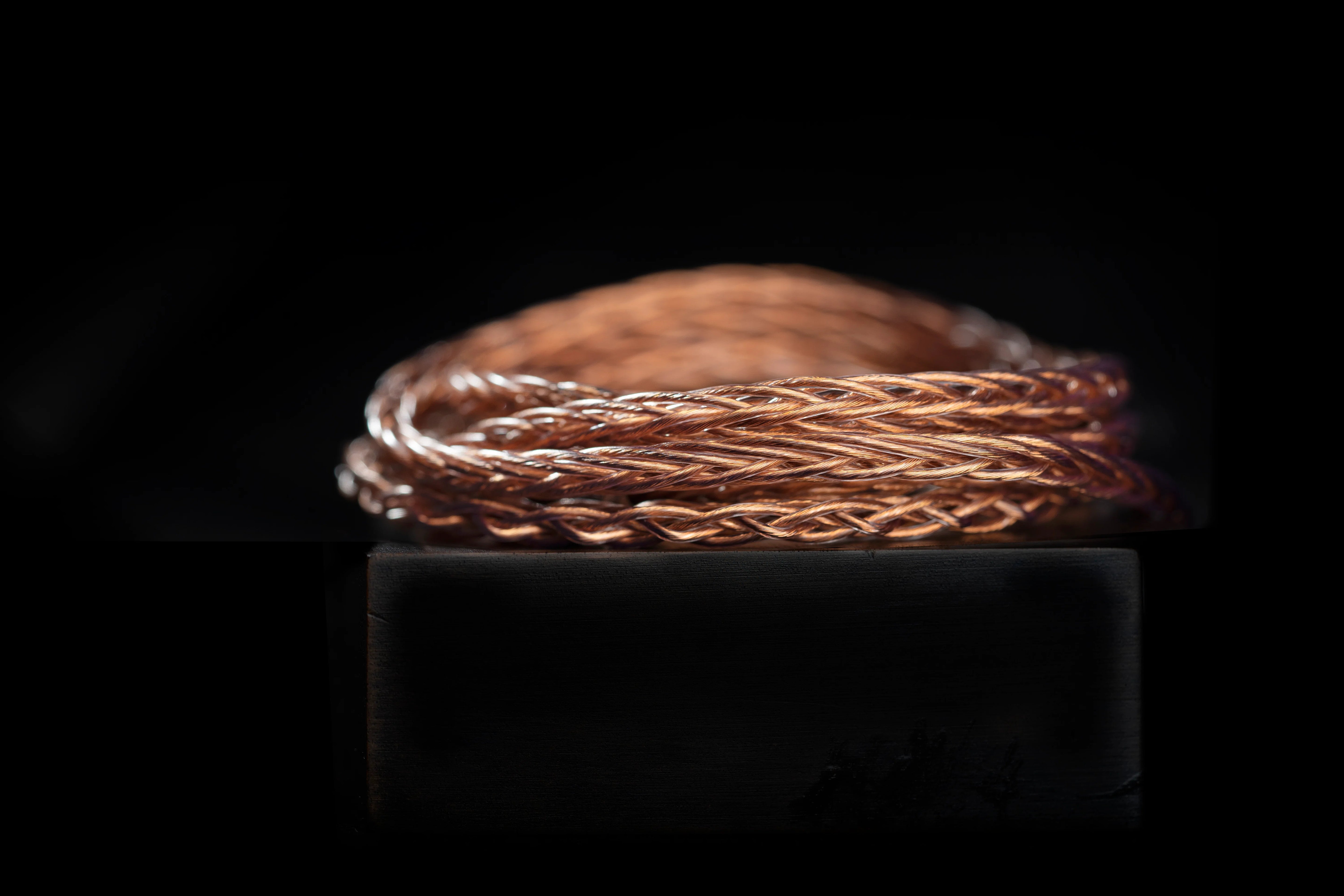 Effect Audio Ares 10 Gold Copper 10-Wire IEM Cable