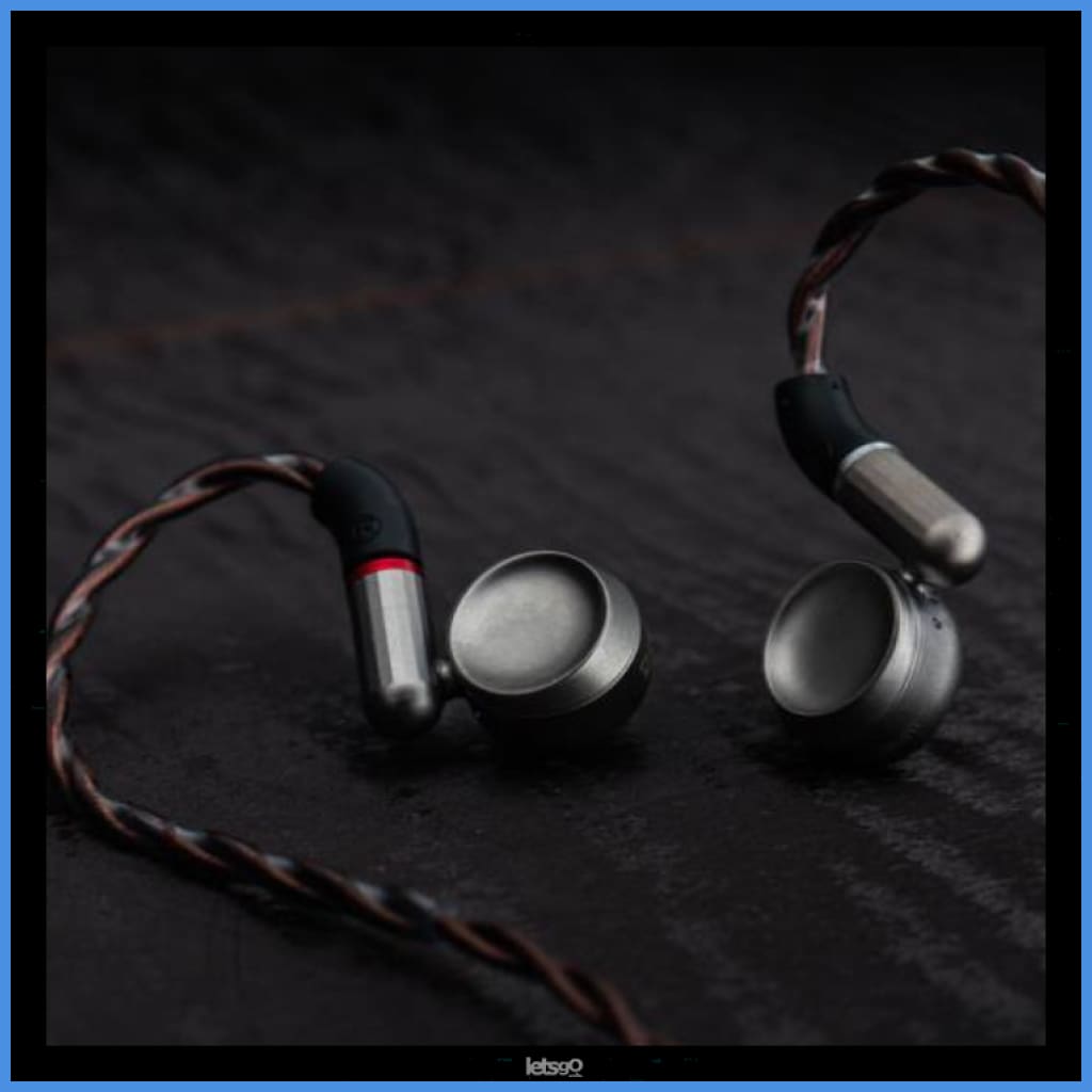 Dunu Luna Pure Beryllium Dynamic Driver With Silver-Plated Occ Mmcx Upgrade Cable Earphone