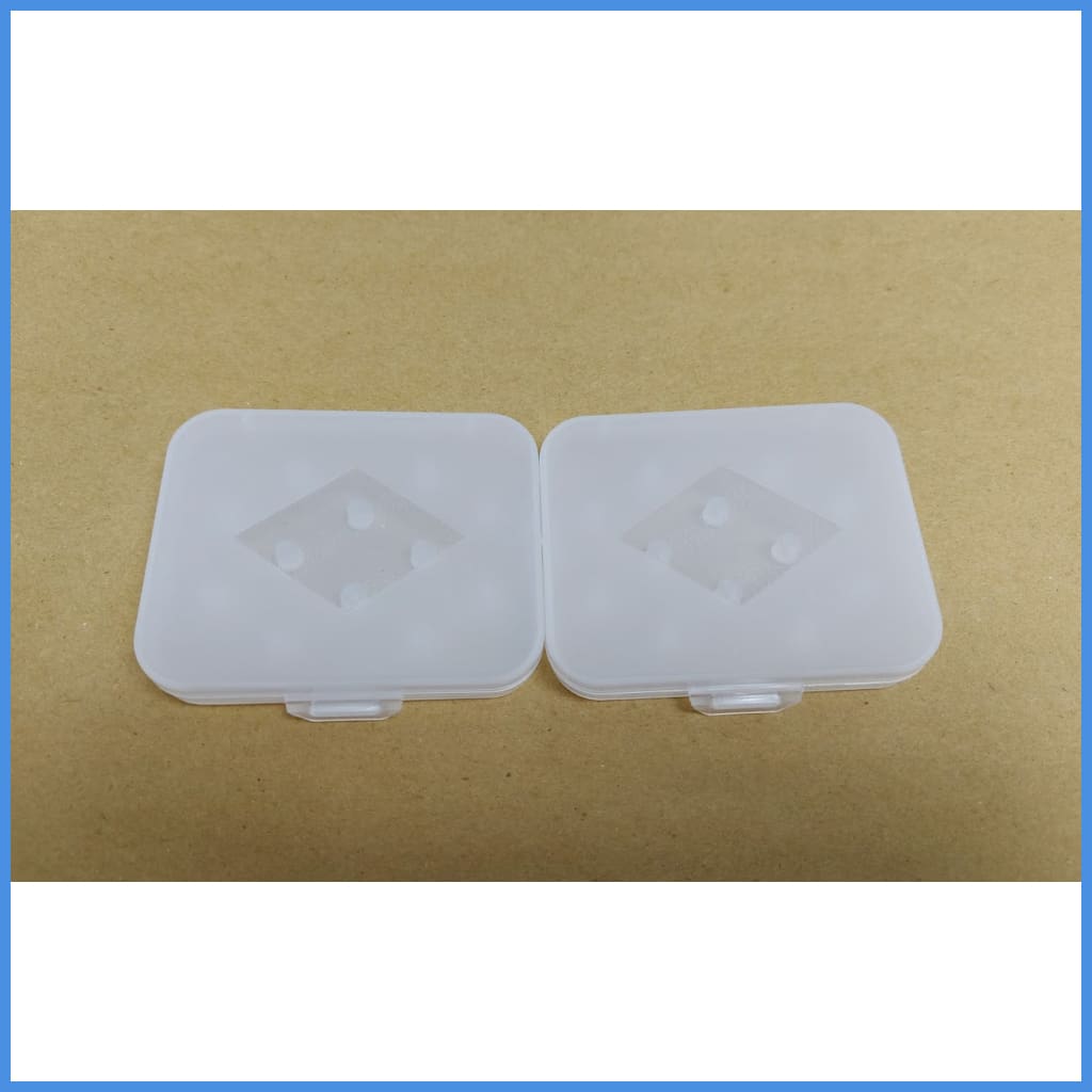 Eartips Plastic Hard Case Rectangle Medium Size 2 Pcs