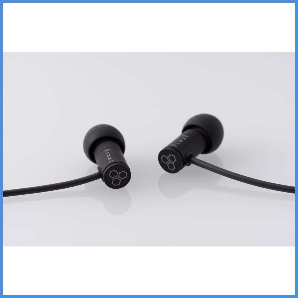 Final Audio VR500 for Gaming Wired Earphone with Microphone